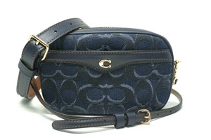 crossbody