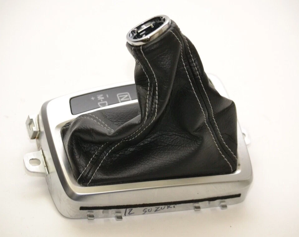 Suzuki Kizashi 2010 2011 2012 2013 palanca de cambios automática perilla de cambio bisel de arranque Foto 3 de 4