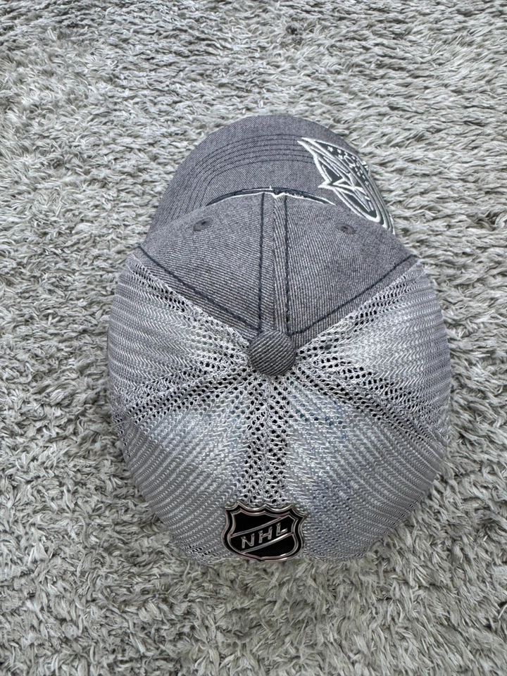 Columbus Azul Chaquetas Trucker Sombrero Adulto OSFM Adidas Gris Malla Correa NHL Foto 4 de 4