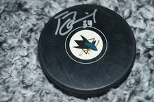 TROY GROSENICK SIGNED SAN JOSE SHARKS LOGO PUCK W/LOA