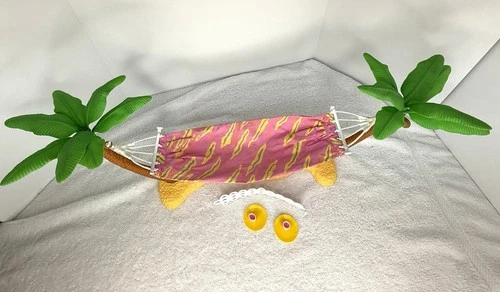 Vintage 1990 Barbie Hawaiian Fun Hammock Hideaway Playset #5702