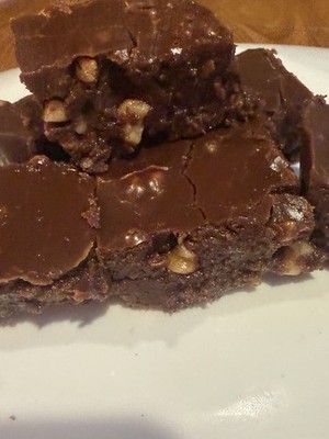 Chocolate Walnut Fudge  (8x8 pan)  Homemade