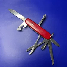 Victorinox Fieldmaster Swiss Army Knife Red