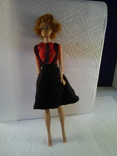 1962 Mattel Midge Doll Red Hair/Blue Eyes/Freckles Japan not original clothes