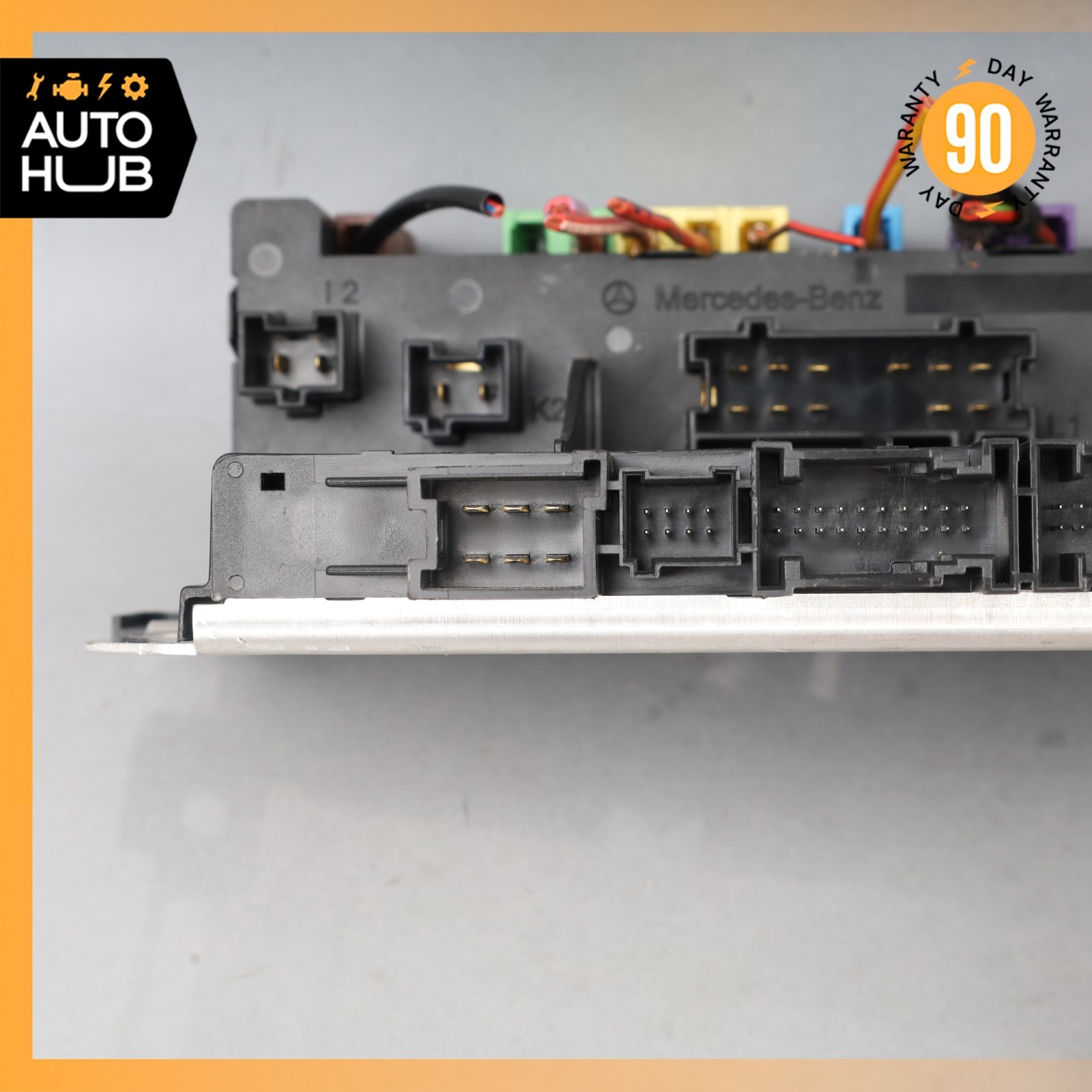 03-12 Mercedes R230 SL500 SL55 AMG SL550 Rear SAM Fuse Box Relay Module OEM