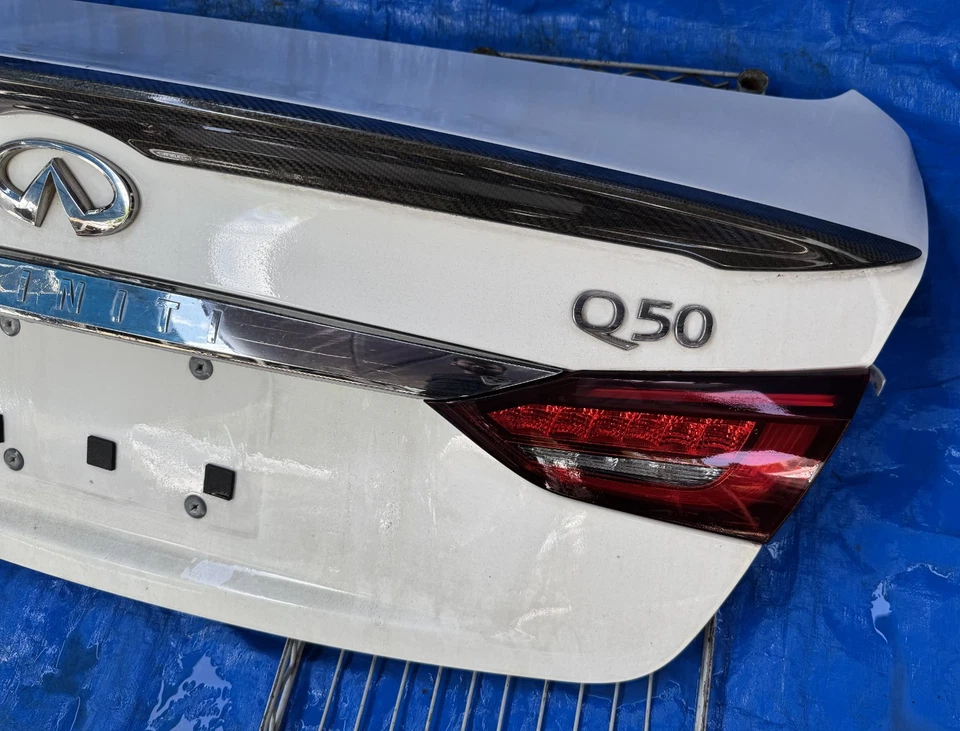 INFINITI Q50 TAPA MALETERO CUBIERTA PUERTA TRASERA ESCOTILLA BLANCO 2017 - 2023 # OR15-TRS347 Foto 2 de 4