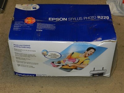 Epson Stylus Photo R220 Digital Photo Inkjet Printer NEW