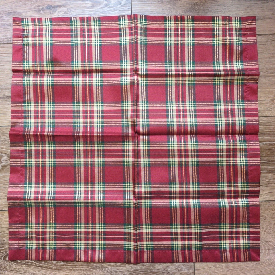 NEW 7 Waterford Linens Plaid Tartan Christmas Fabic Napkins Red Green Gold - Image 2 of 4