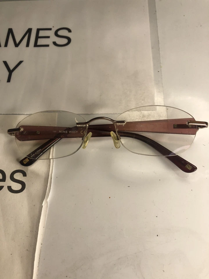 Очки солнцезащитные Nine West NW433 0JHW оправы круглые без оправы черные G358 - Изображение 2 из 4