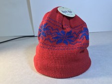 NWT Unworn Snowflake Beanie Lined Skull Cap Hat Red Blue Unisex One Size USA