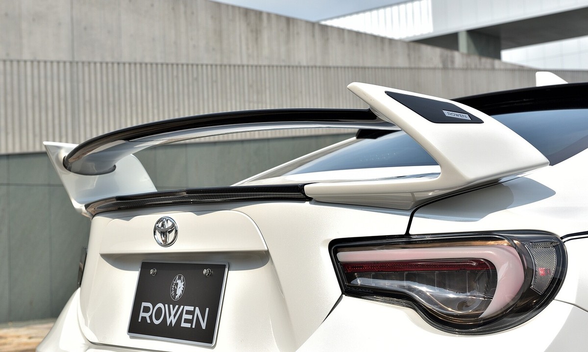 ROWEN REAR WING PREMIUM MODEL UNPAINTED For TOYOTA 86 ZN6 1T009W00