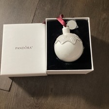 PANDORA Limited 2018 Christmas Holiday Porcelain Ornament W/ Gift Box