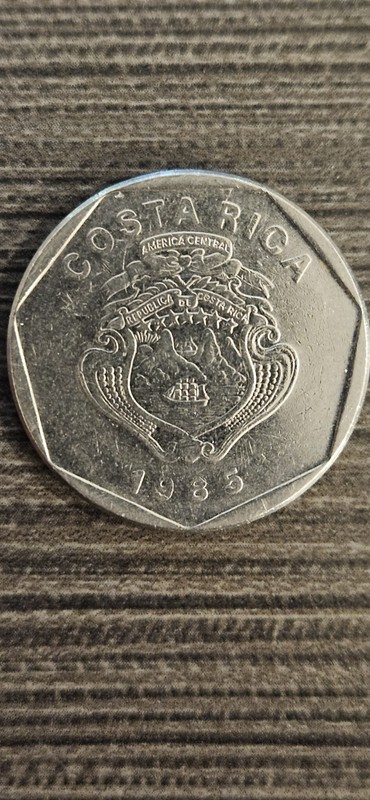 1985 Costa Rica 5 Five Colones Circulated Costa Rican Stainless Steel Coin F167