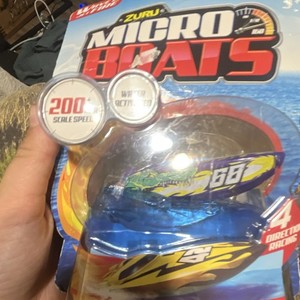 Zuru Micro Boats Water Activated Racing Boat Toy Micro Scale