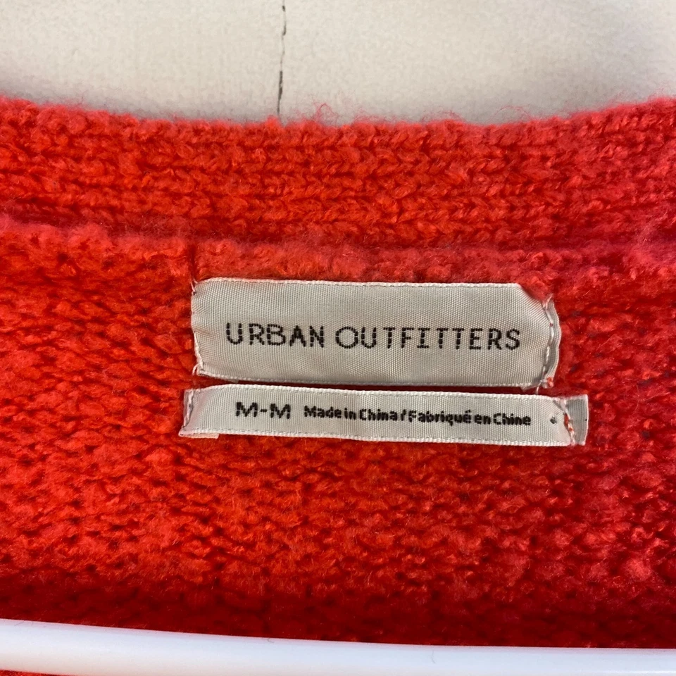 Urban Outfitters Mujeres Cárdigan Mediano Top Suéter Tejido Botón Rosa Cuello en V 12181 Foto 4 de 4