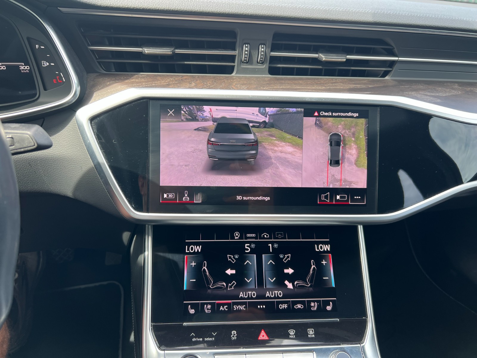 Audi A6 - Image 28