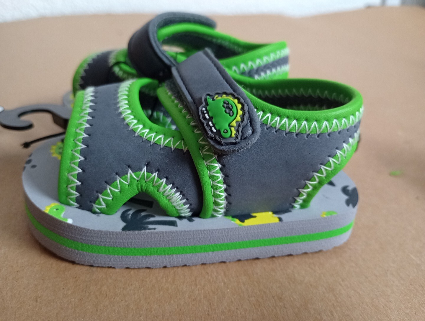Sandals Boy Dinosaur Prewalk Wave Zone Size 3 Hook & Loop Nwt