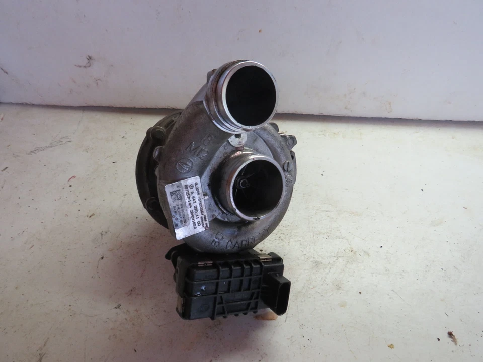 Mercedes Sprinter 3.0 2010 Freightliner turbo cargador diésel Foto 3 de 4