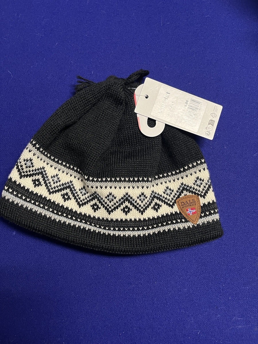 Disney Epcot World Showcase Norway Dale of Norway Vail Knit 