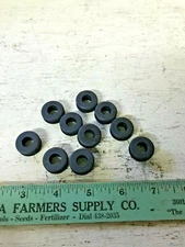 12 RUBBER GROMMET 3/8 HOLE, 9/16 GROOVE O.S. DIA., 3/16 GROOVE WIDTH 00052
