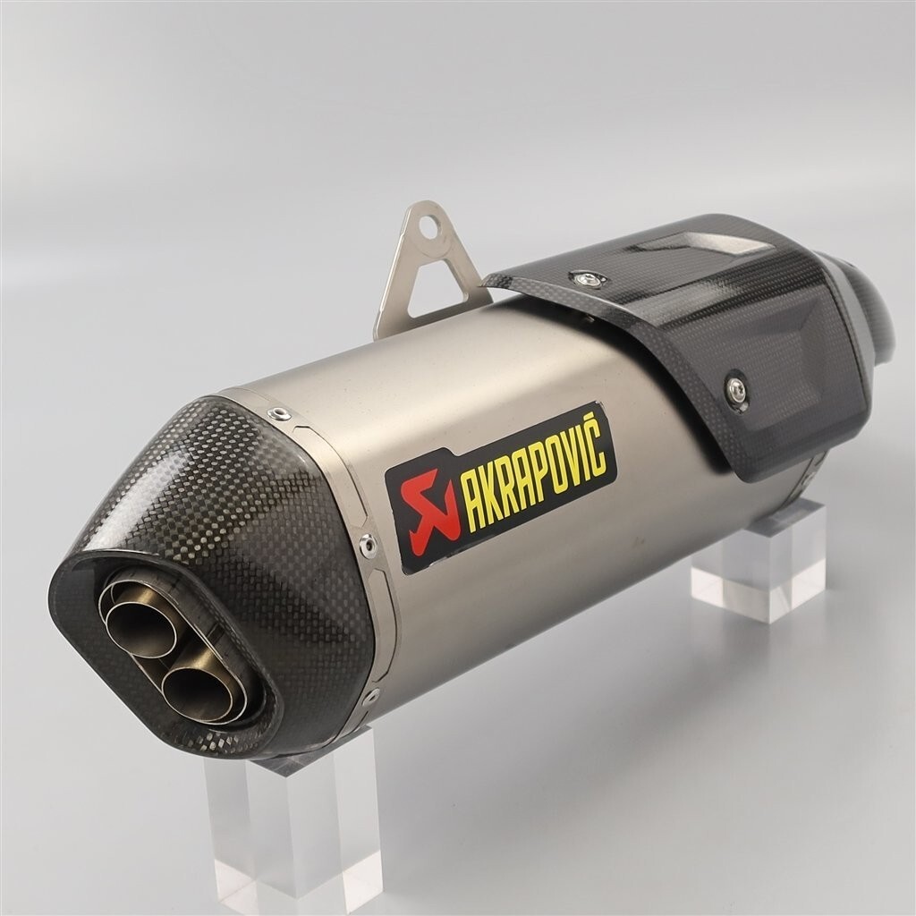 値下げしましたカワサキ　ベルシス1000 　アクラボビッチ　スリップオン AKRAPOVIC Slip-On Muffler Silencer for Kawasaki VERSYS 1000