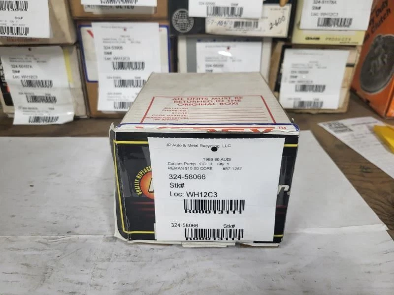 Bomba de agua motor premium Parts Master para modelos selectos Audi Volkswagen 74-09 Foto 3 de 3