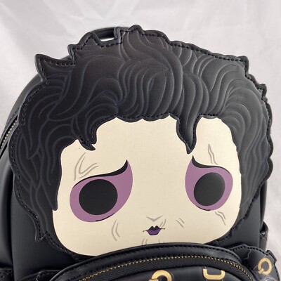 edward scissorhands cameo mini backpack Sherpa 9W x 10.5H x 4.5D 22.8cm W x 26.6cm H x 11.4cm D This is an officially licensed Twentieth Century Studios product. Edward Scissorhands Topiary Mini Backpack