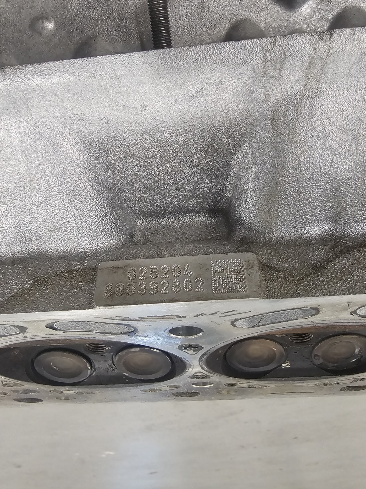 Rolls-Royce Ghost Cylinder head