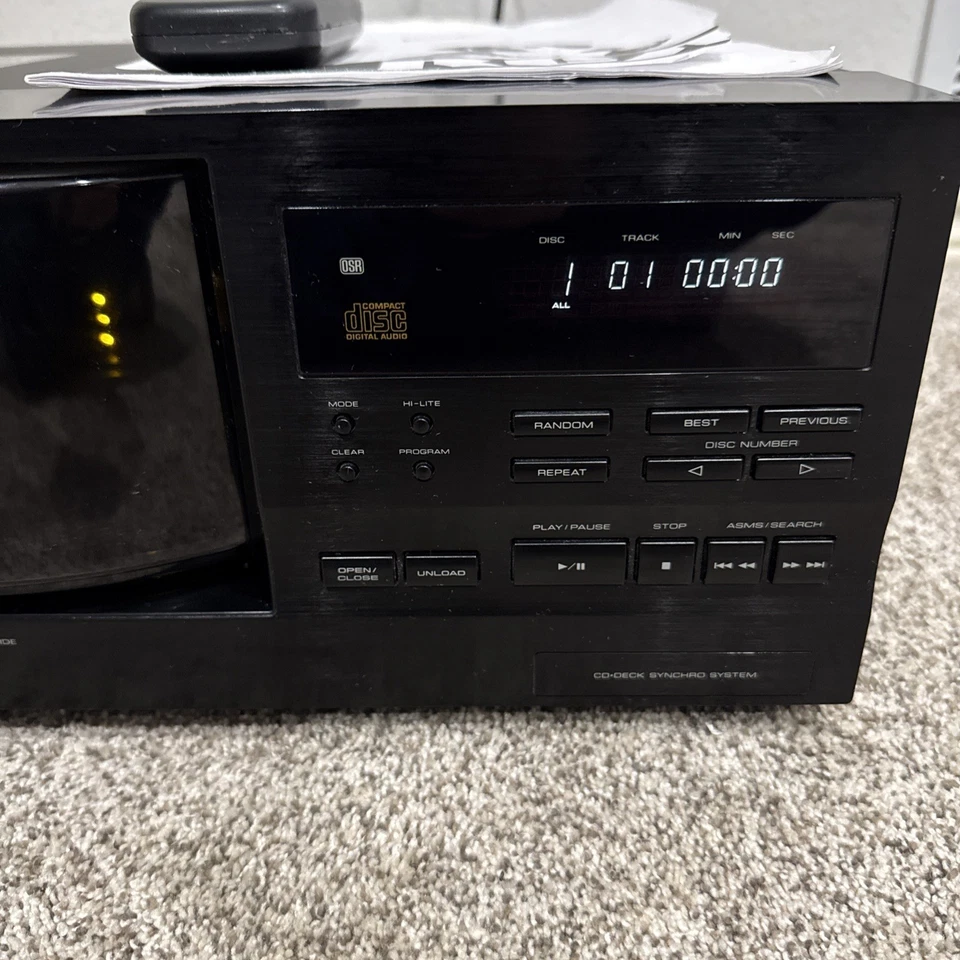 RCA 101 Disc CD Changer CD-9400 compact Disc Changer TESTED & WORKING W/Remote - Image 2 of 4