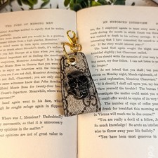 Handmade Fashion Black Skull Key Chain