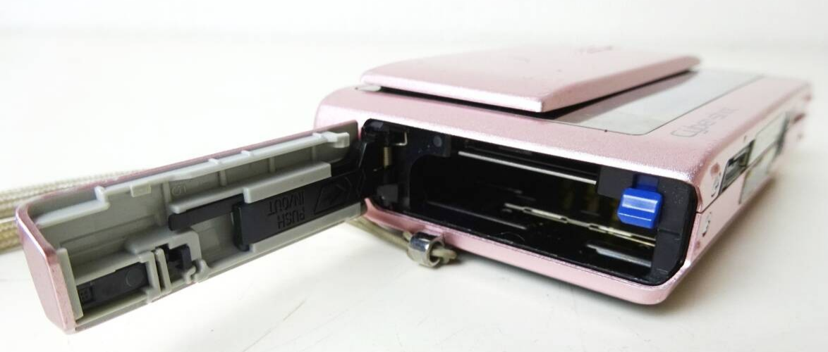 SONY Cyber-shot DSC-T20 Pink 8.1 MP Digital Camera 3x Optical zoom