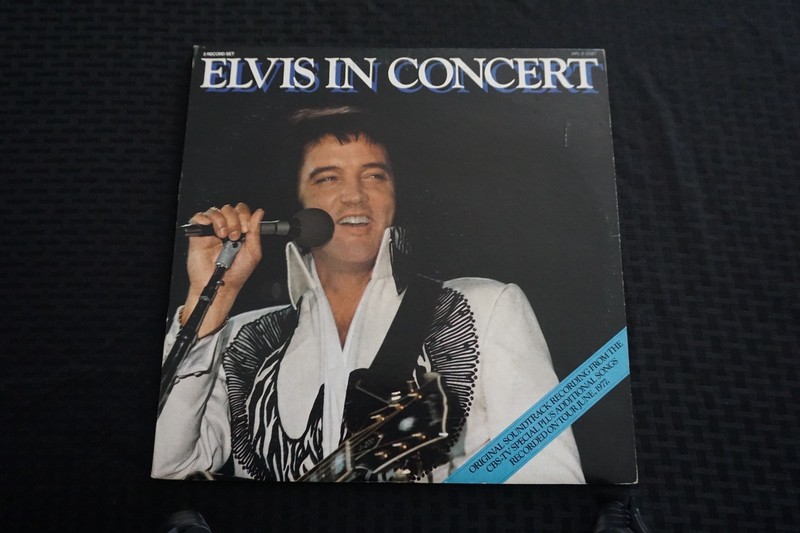 Elvis In Concert (1977 Viny 2xLP APL2-2587 1st Press) US Gatefold VG+ Ships Free
