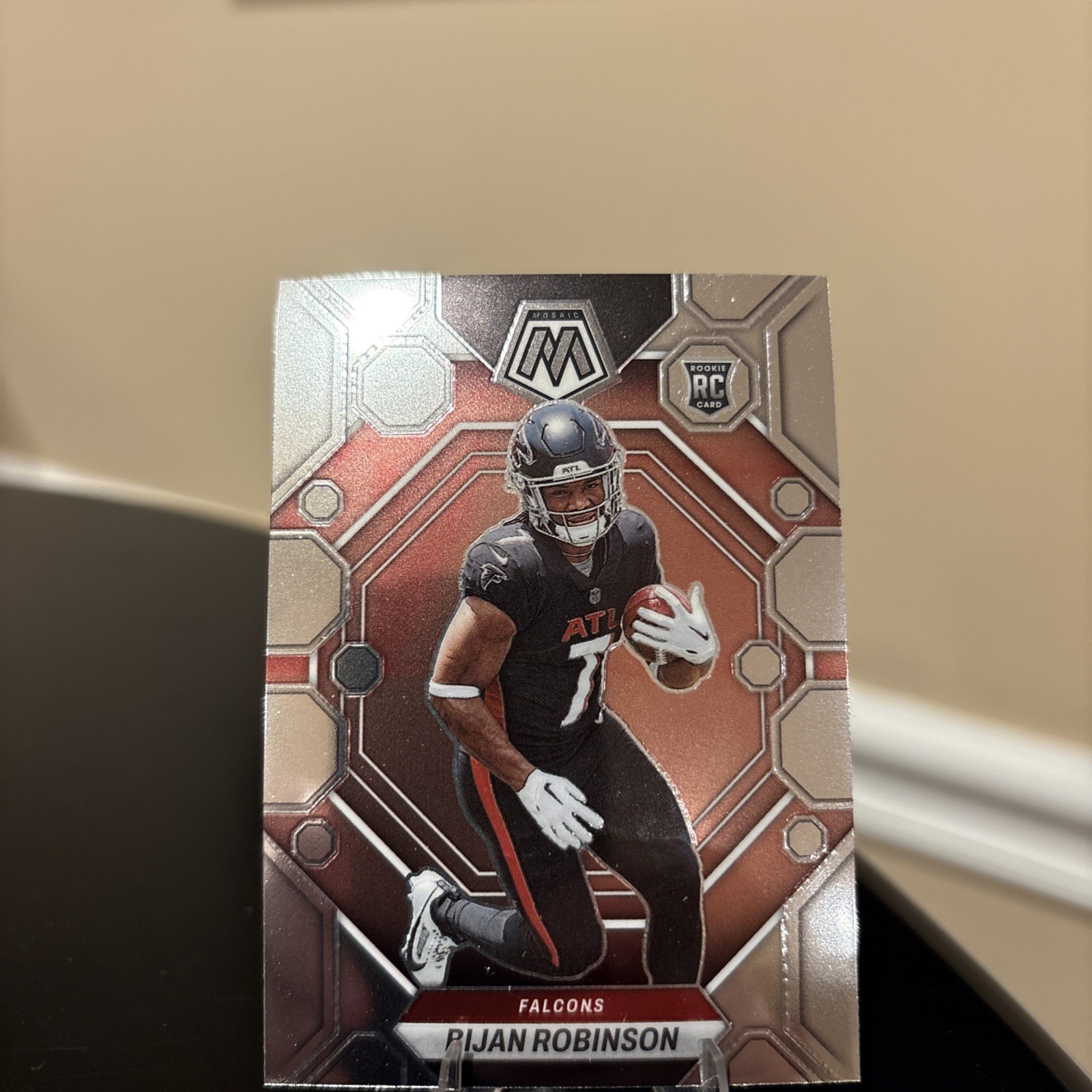 2023 Panini Mosaic - Rookies Bijan Robinson #284 Prizm (RC)