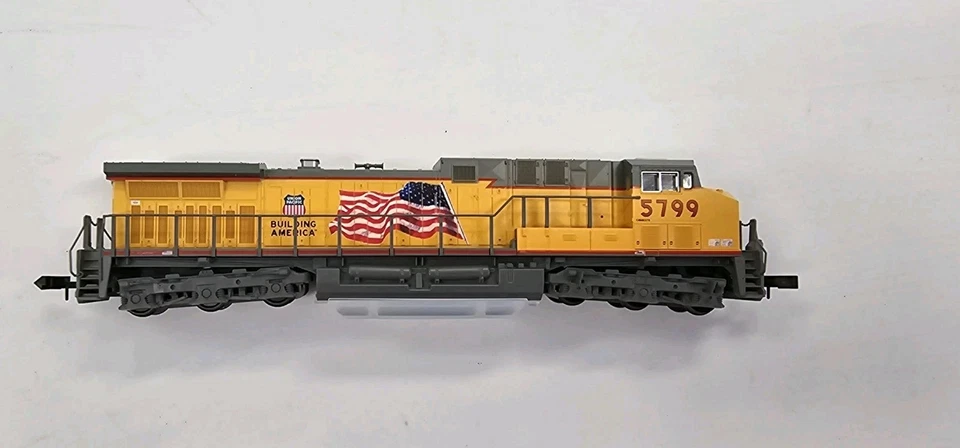 Kato N Scale “Union Pacific” #5799 “Building America” 176-7004 - Image 2 of 3
