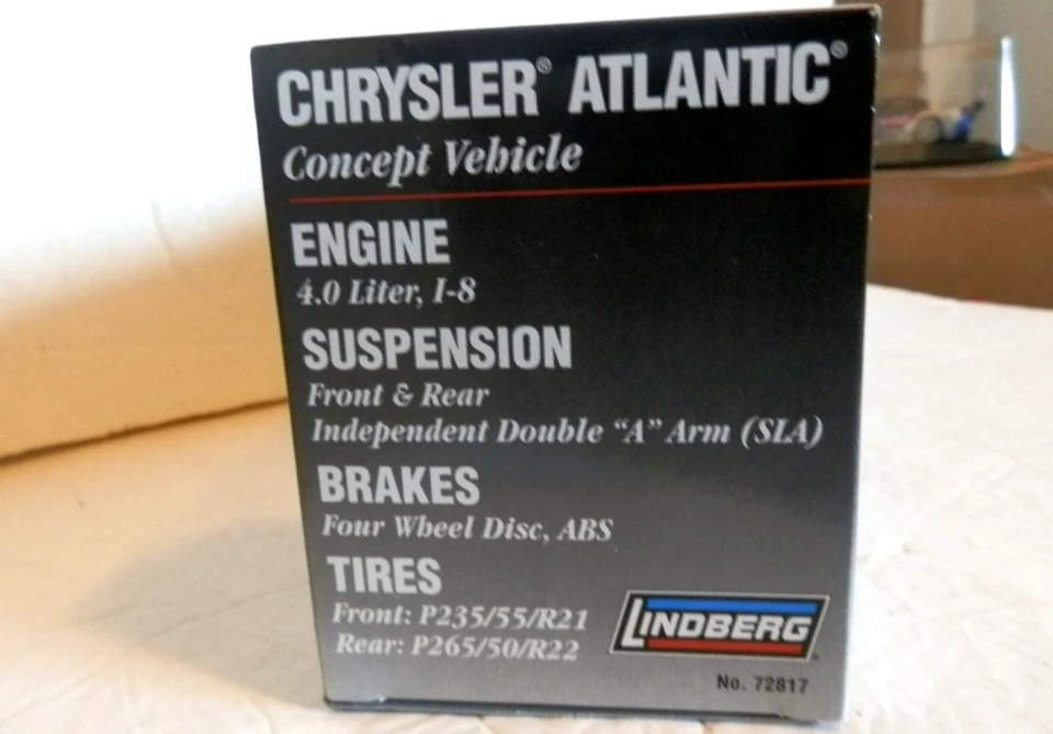 Lindberg 1/25 Chrysler Atlantic Concept Vehicle Built Up - Image 4 of 4