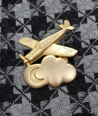 Vintage Gold Tone Airplane Flying Over Moon & Clouds Brooch Pin Night Sky Flight