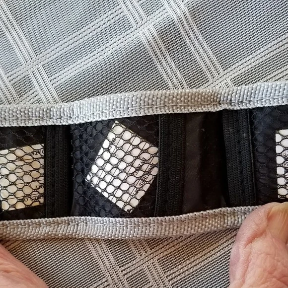 5x Memory Card Bag Case Holder Storage Pouch For SD MicroSD TF Card Stick Lot - Image 2 of 4