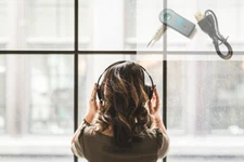 Bluetooth Receiver adapter for wired Sennheiser HD215 H205 Headphones iphone7 X