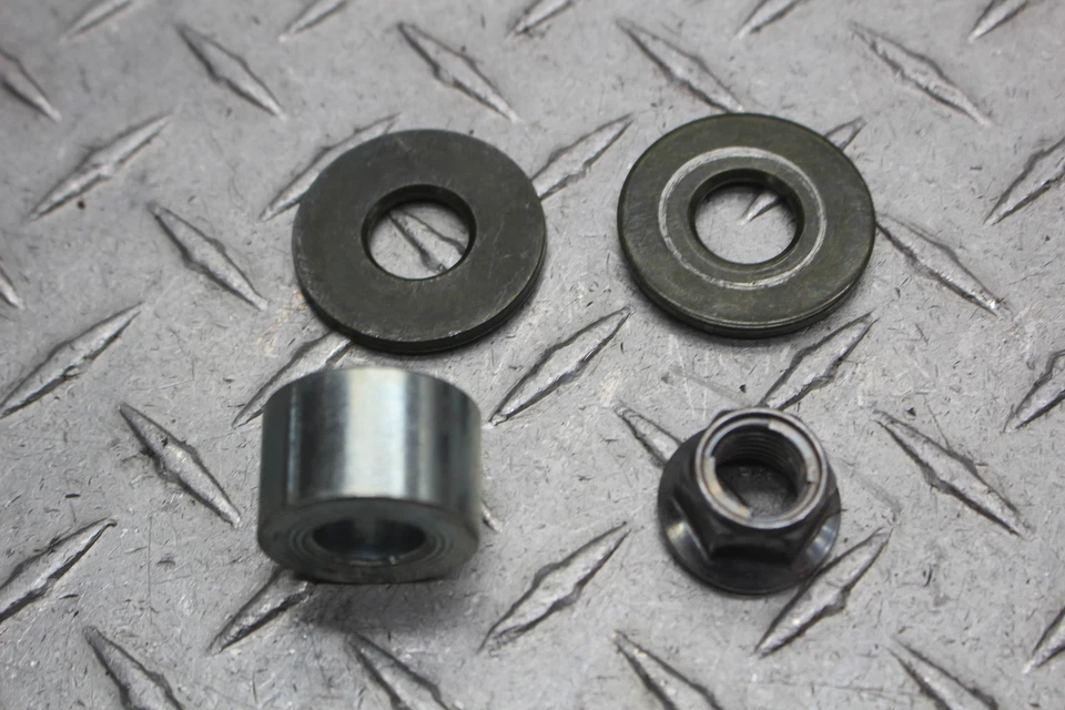 Yamaha V Star 650 XVS650A 2006 eje trasero clásico con espaciador Foto 2 de 4