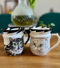 Cats by NINA LYMAN Set of 2 Ceramic/Pottery Cat Mugs Vintage 2001