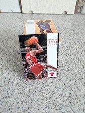 1993-94 Skybox Premium Series 1 Almost Complete Set 4-191 Missing 3 cards