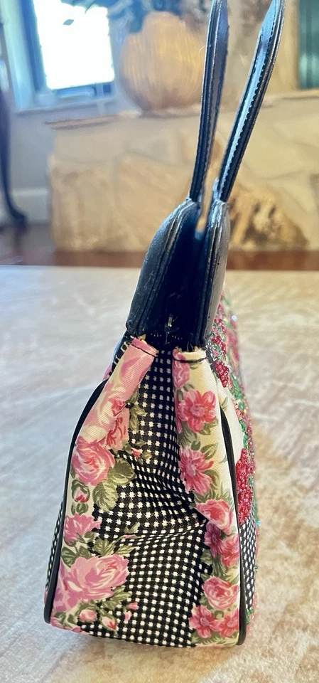 Isabella Fiore Colorful Floral Beaded Leather Trim Handbag Medium Bag. - Image 4 of 4