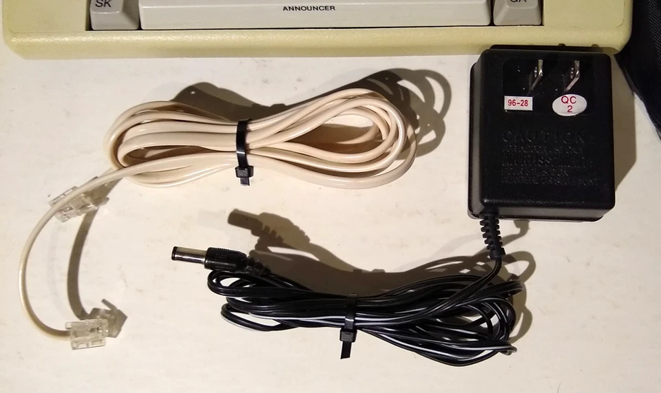 Ultratec Supercom 4425 TTY TDD Teléfono de texto Sordos Accesorios para personas con discapacidad auditiva Foto 3 de 4