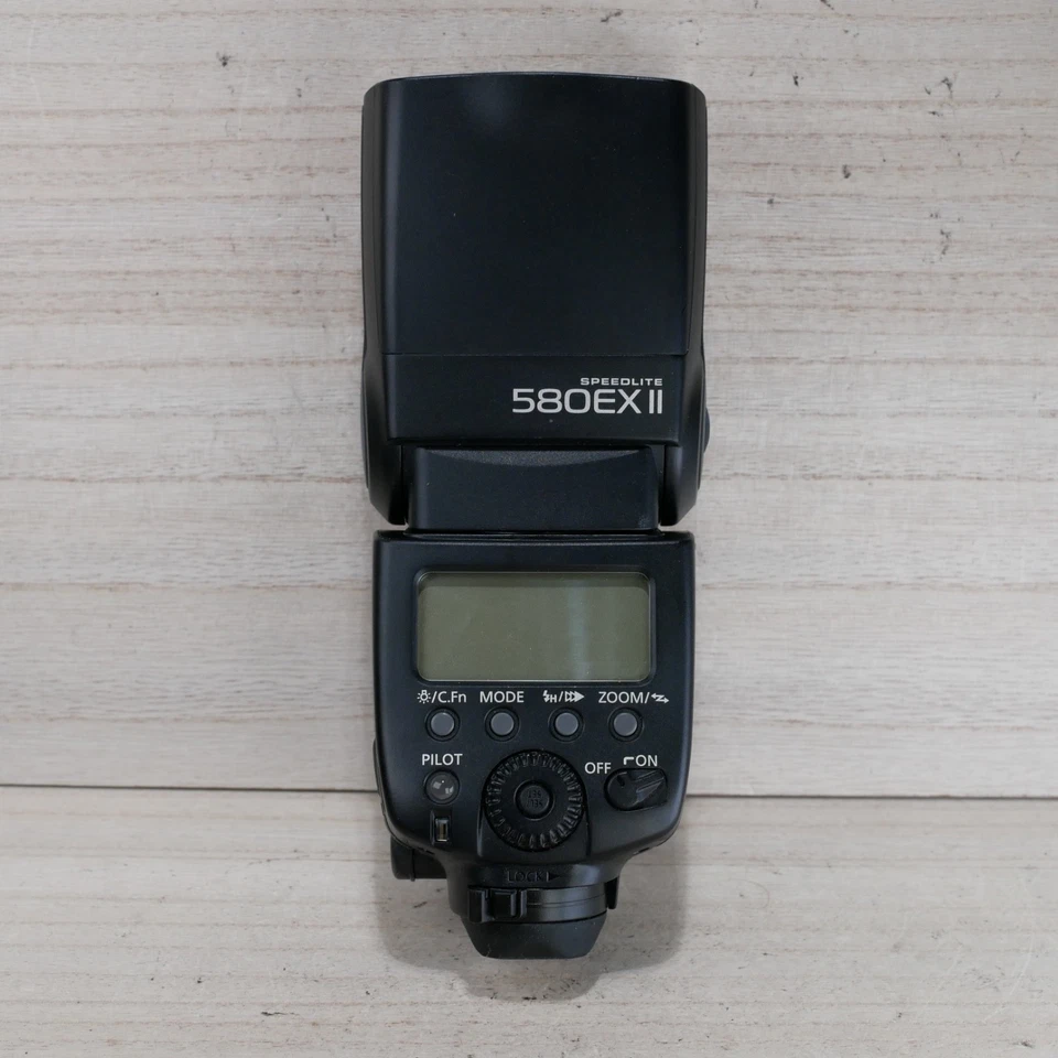 Canon Speedlite 580EX II Shoe Mount Flash for Canon *NO POWER* AS IS P/R - Image 4 of 4