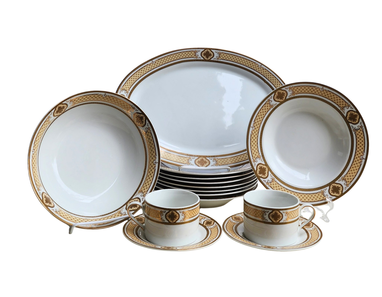 Royal Scotland 14‑Piece Versace Style Gold Lattice & Medallion China Serving Set