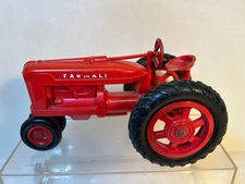 Farmall plastic promo tractor. by Product Miniatures