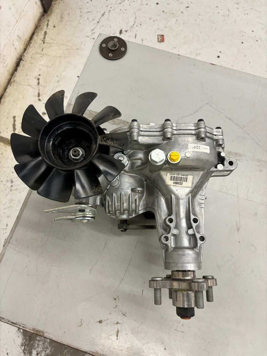 486632 Genuine OEM SCAG Transaxle SWZT (RH) ZT2800, Hydro 486632 Genuine OEM SCAG Transaxle SWZT (RH) ZT2800, Hydro