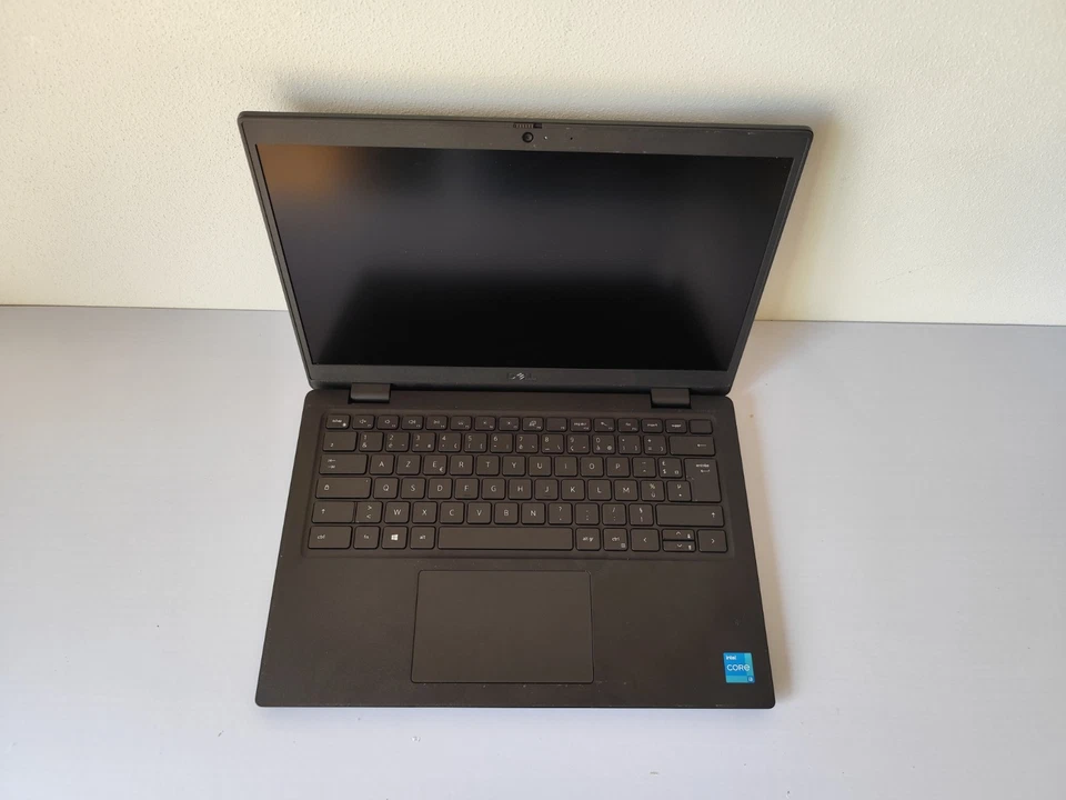Dell Latitude 3420 · i3-1115G4 · 8GB · 256GB, foto 3 di 5
