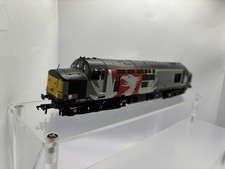 Bachmann 32-393 OO Gauge Class 37/7 37884 Europhoenix DCC Ready