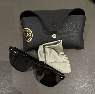 Ray-Ban Herren Sonnenbrille quadratisch schwarz/grau RB4195 601/71 140 Etui